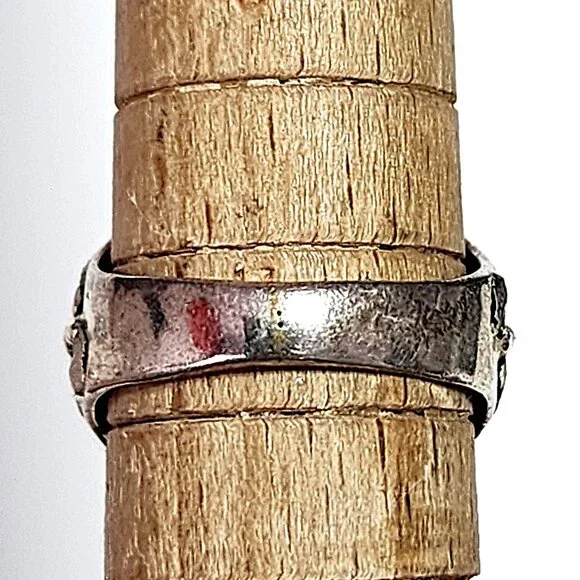 Scorpion silver locket ring - Picture 5 of 8